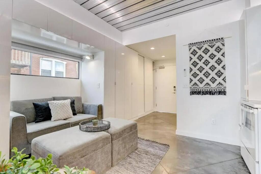Kcm Mikros Smart Apartments 8 克里夫兰 外观 照片